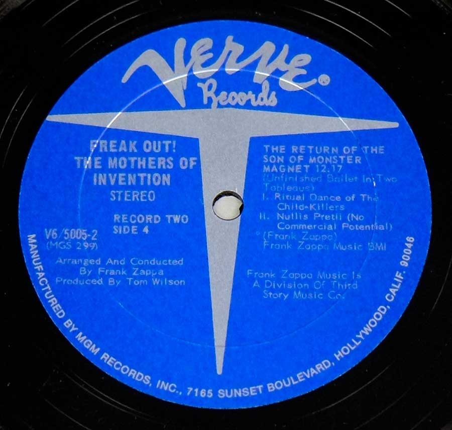 Photo of Side Two of THE MOTHERS OF INVENTION - FREAK OUT!  