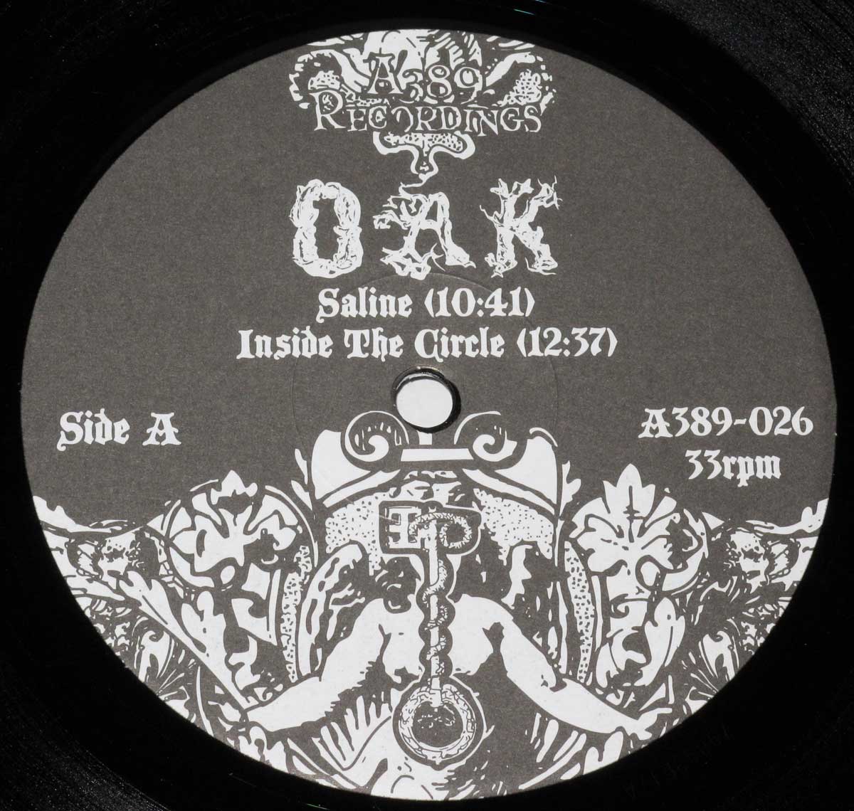 Large Hires Close-up Photo of "Oak" Record Label  