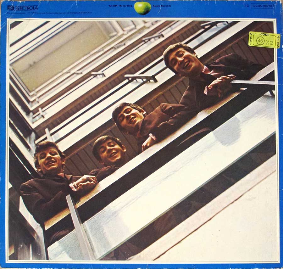 Album Back Cover  Photo of " BEATLES - 1967-1970 (Blue Album Cover) Gatefold"