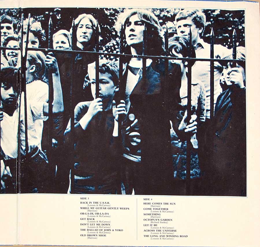 Photo of " BEATLES - 1967-1970 (Blue Album Cover) Gatefold" Album's Inner Sleeve  