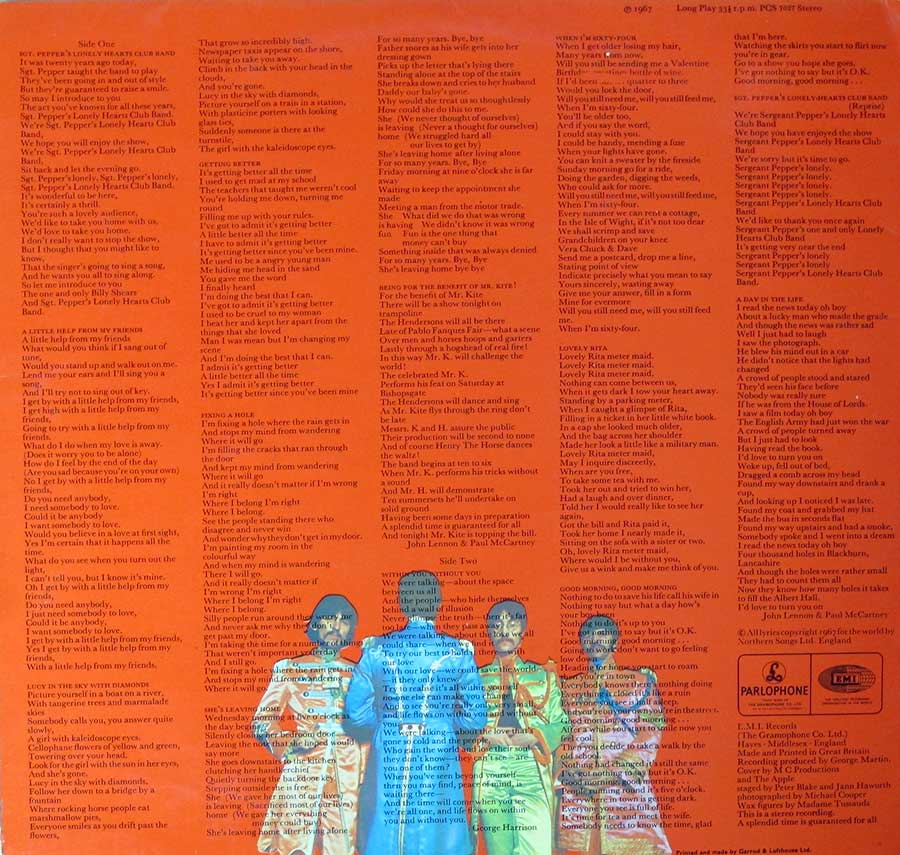 Photo of album back cover THE BEATLES - Sgt Pepper's Lonely Hearts Club Band original UK GB PCS 7027 
