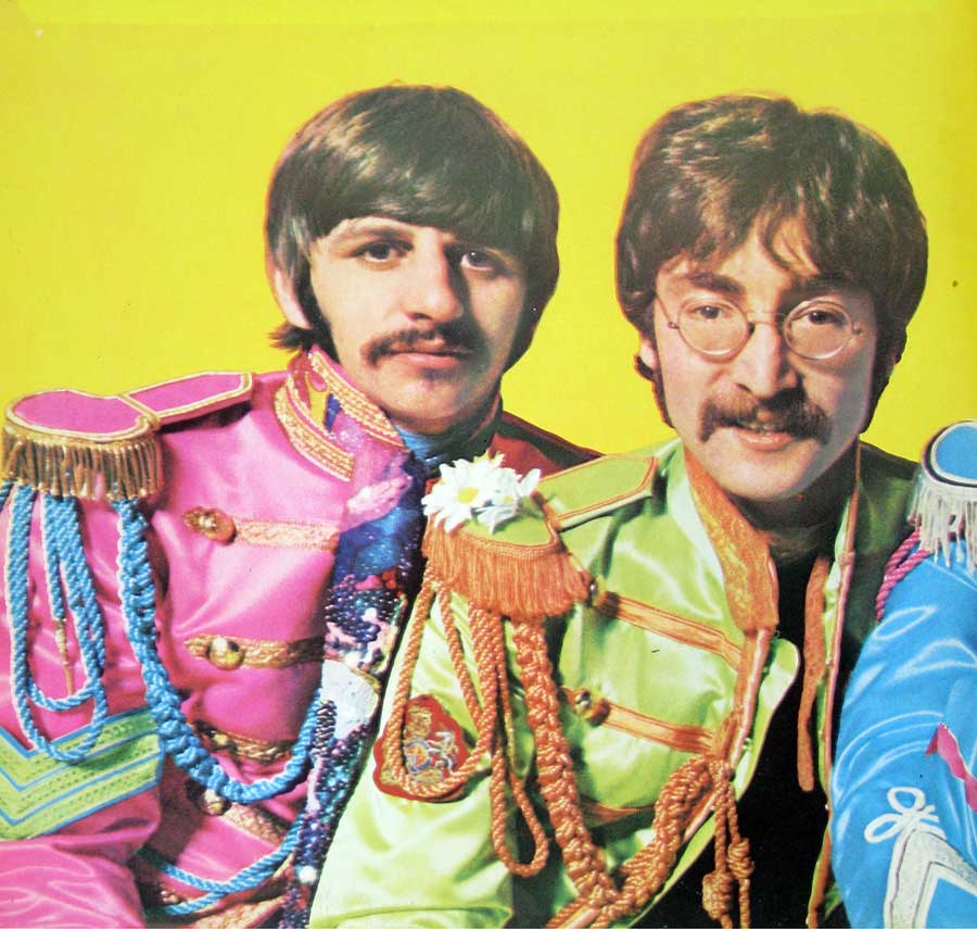 Photo of the left page inside cover BEATLES - Sgt Pepper's Lonely Hearts Club Band Italy with Cut-outs page 