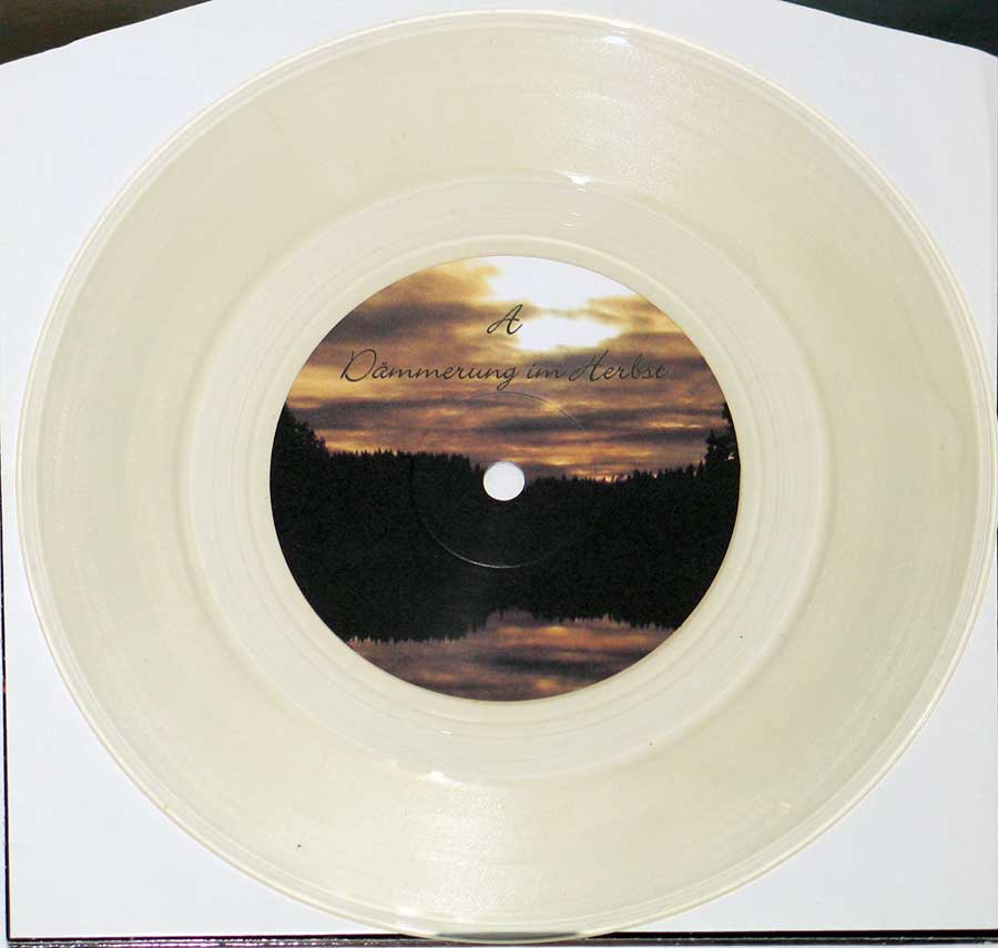 Close up of Side One record's label NEBELKORONA Dammerung im Herbst / Blatter im Wind Transparent vinyl Limited Edition 