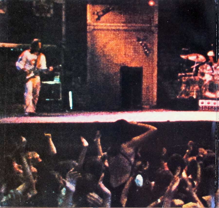 Photo of the left page inside cover NEIL YOUNG & CRAZY HORSE - Live Rust 2LP Gatefold 