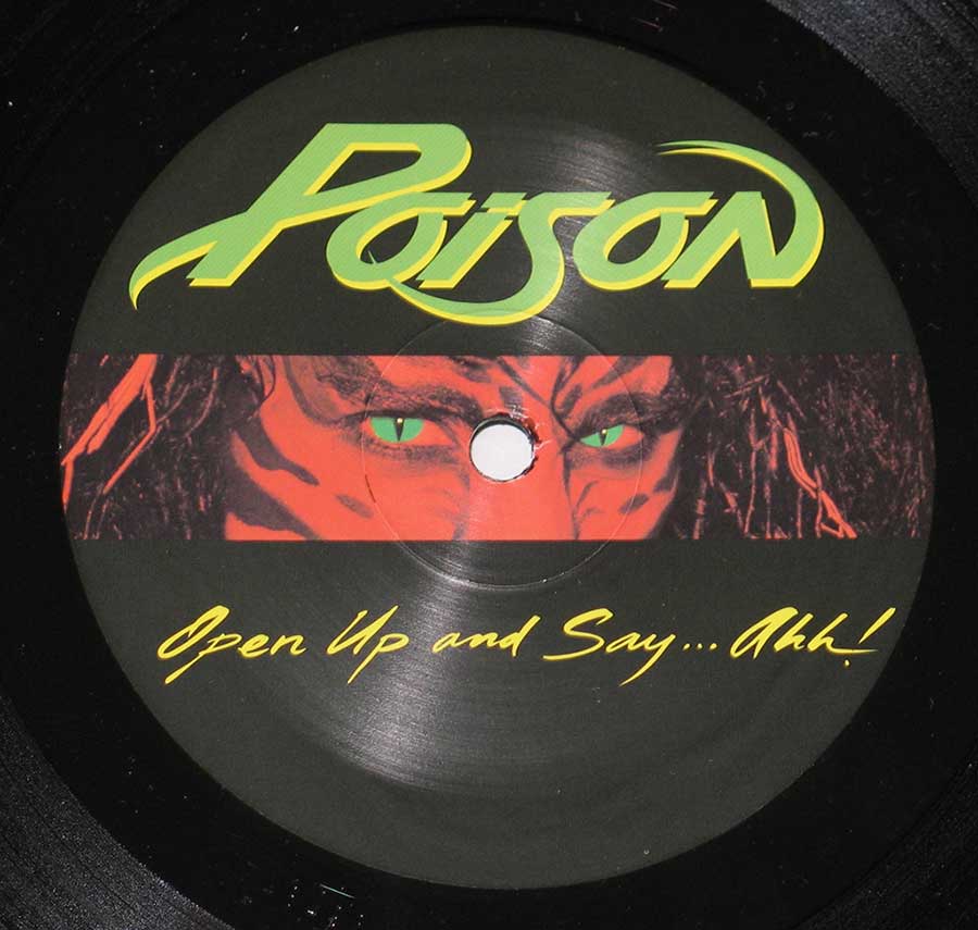High Resolution Photo poison open up and say ah 