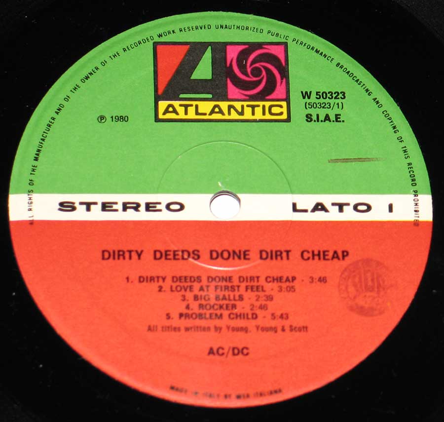 Close up of the AC/DC - Dirty Deeds Done Dirt Cheap ( Italian Release )  record's label