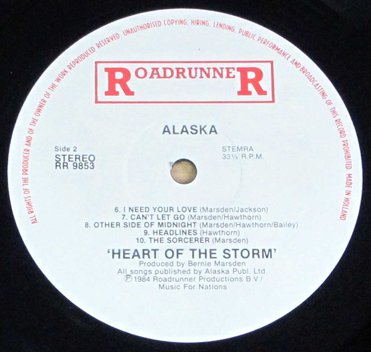 Enlarged High Resolution Photo of the Record's label Heart of the Storm https://vinyl-records.nl