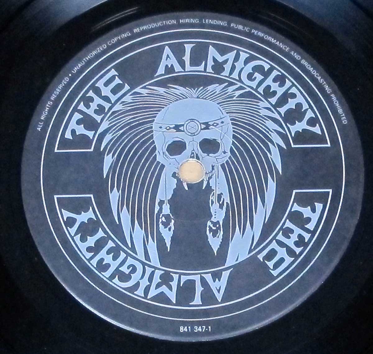 Enlarged High Resolution Photo of the Record's label THE ALMIGHTY - Blood, Fire & Love https://vinyl-records.nl
