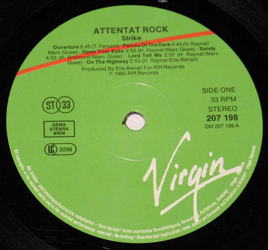 High Resolution Photo  of the  Original Custom Inner Sleeve (OIS) #2 of ATTENTAT ROCK - Strike https://vinyl-records.nl