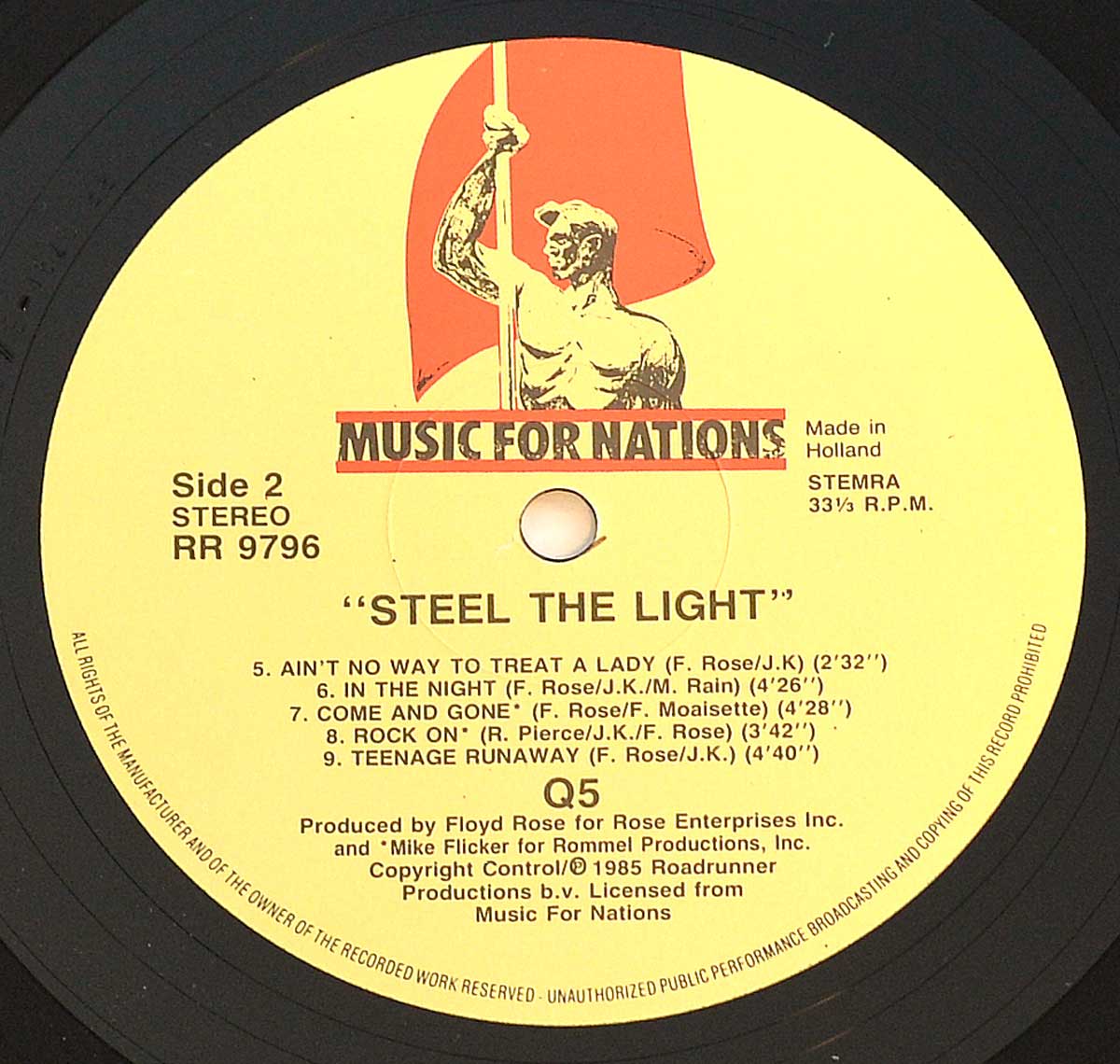 Enlarged High Resolution Photo of the Record's label Q5 - Steel the Light https://vinyl-records.nl