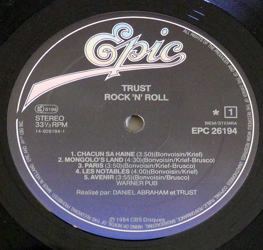 Close-up Photo of "TRUST - Rock 'n' Roll" Record Label 