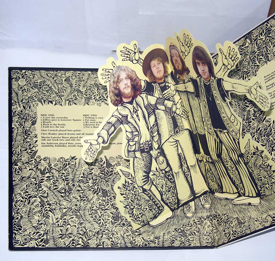 Photo of the left page inside cover JETHRO TULL - Stand Up Pop-Up Cover  