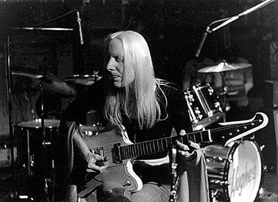 Album Front cover Photo of JOHNNY WINTER in May 1969 https://vinyl-records.nl/