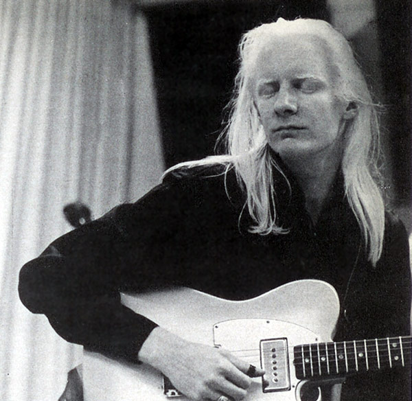 Photo of Bentz (The Johnny Winter Fan) remembers: https://vinyl-records.nl/