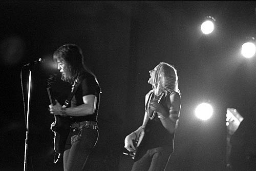 Photo of Johnny Winter And ... Rick Derringer On Stage https://vinyl-records.nl/