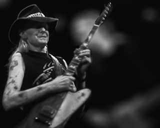 Photo of Johnny Winter - https://vinyl-records.nl/