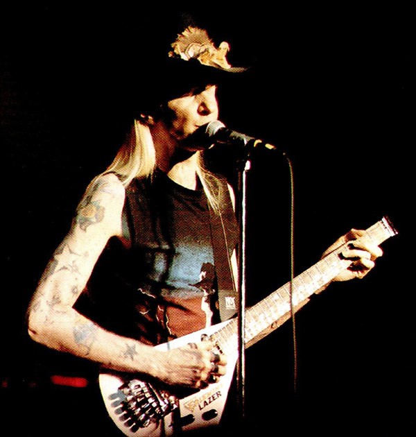 Photo of Johnny Winter - https://vinyl-records.nl/