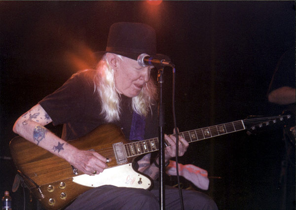 Photo of Johnny Winter - https://vinyl-records.nl/