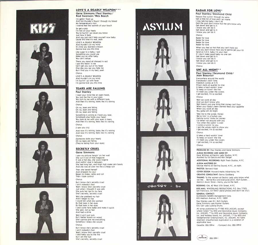 Photos of the Kiss band members and lyrics printed on the custom inner sleeve 