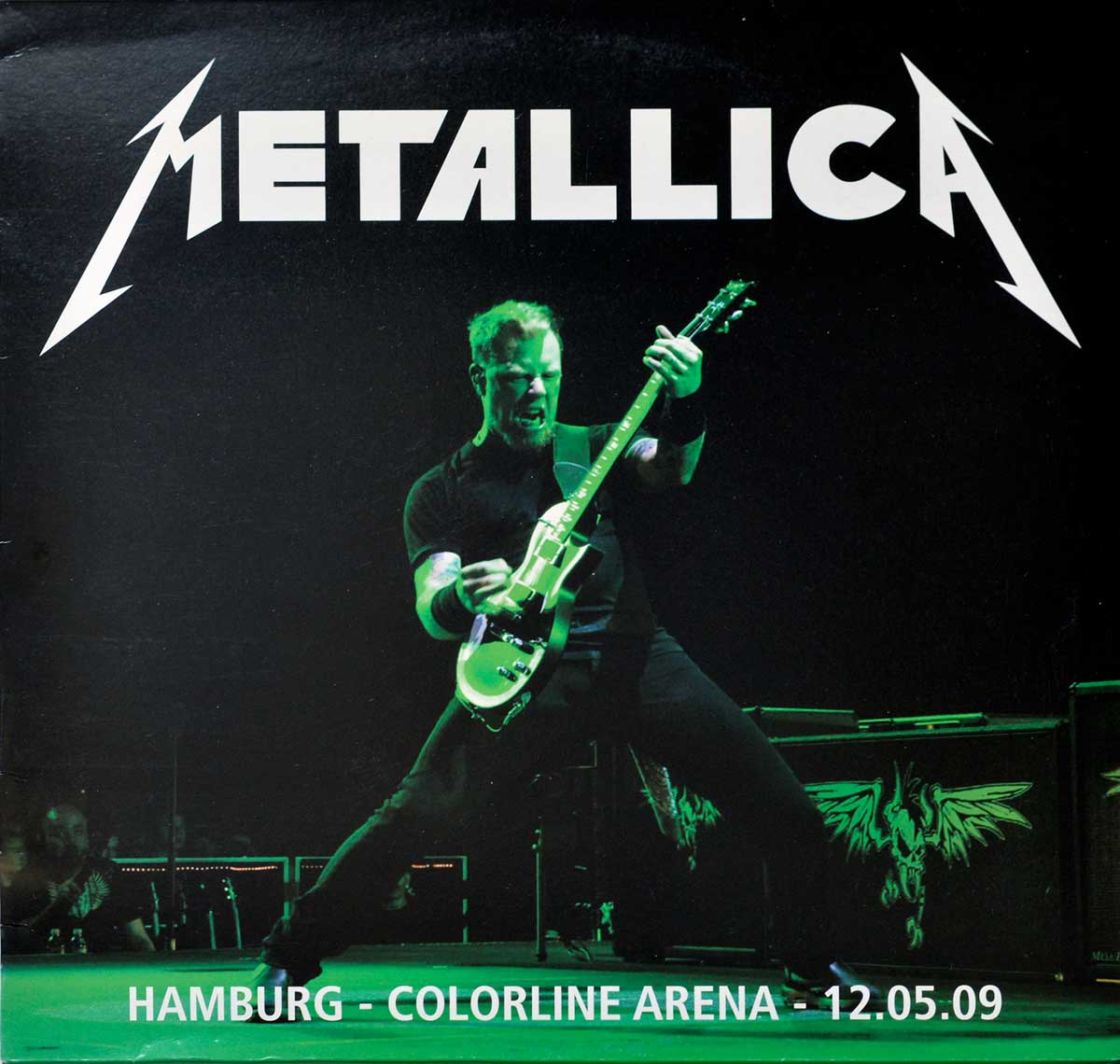 Front Cover Photo Of METALLICA - Hamburg Colorline 12 May 2009 