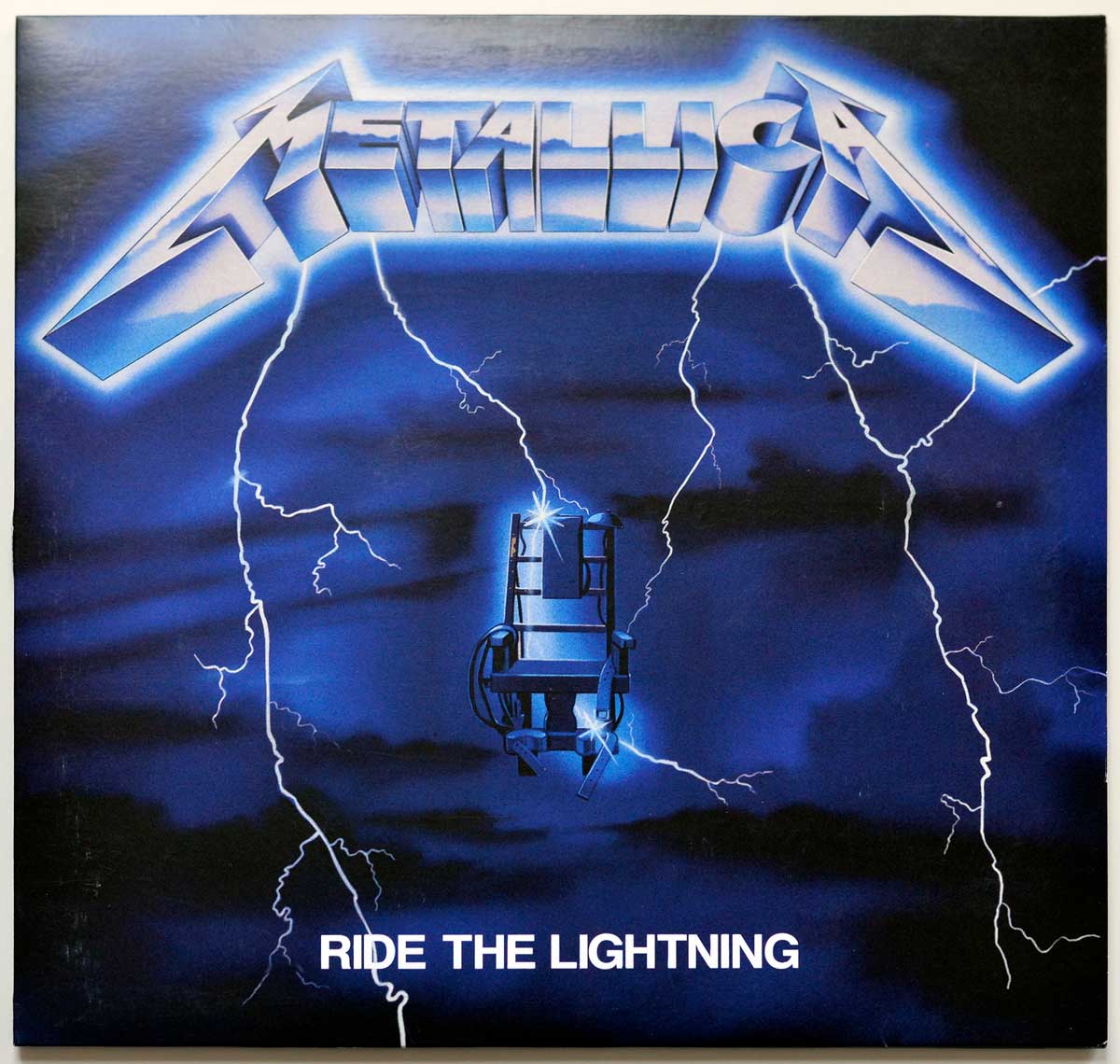 Front Cover Photo Of METALLICA - Ride The Lightning Blackened Records 