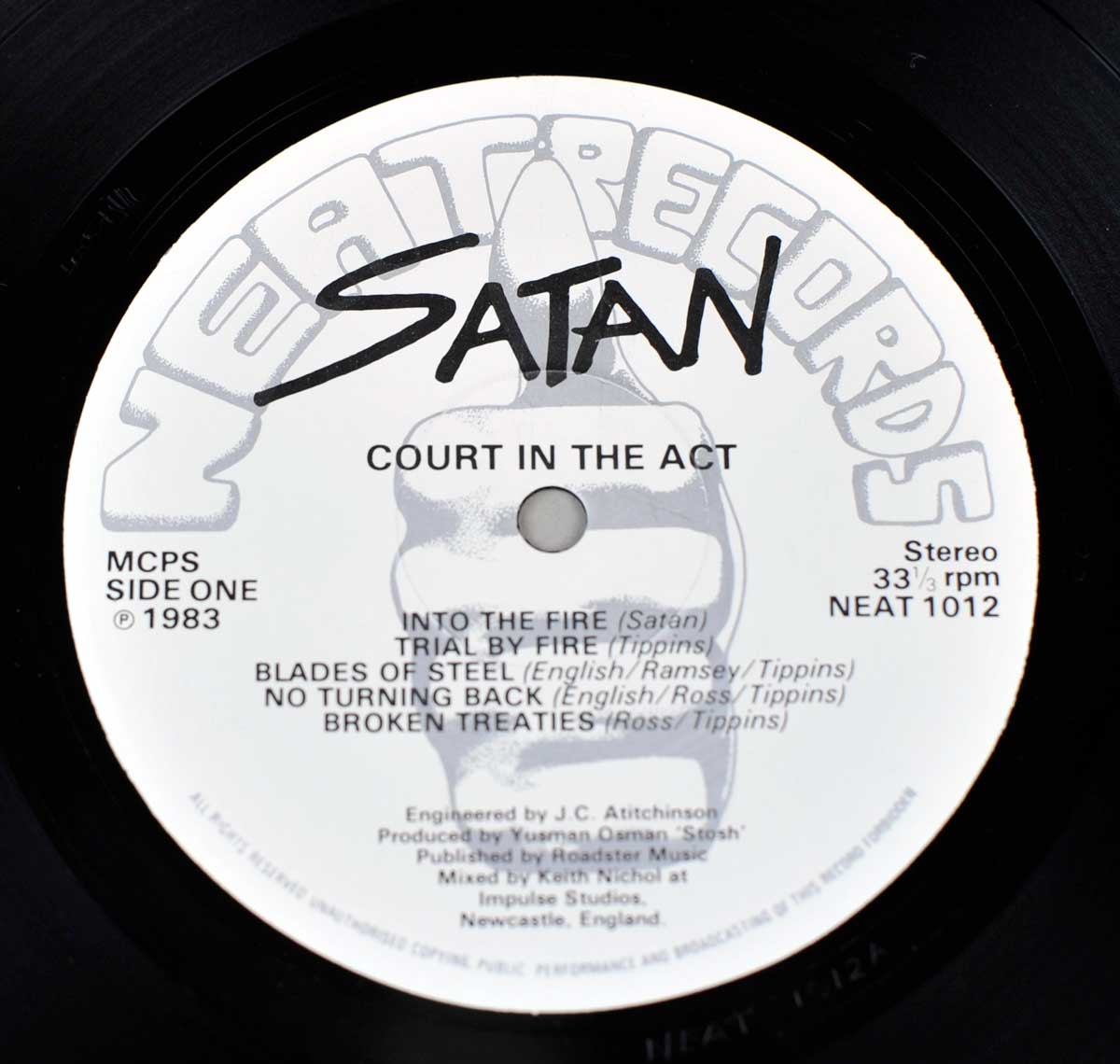 Enlarged High Resolution Photo of the Record's label SATAN Court in The Act  https://vinyl-records.nl