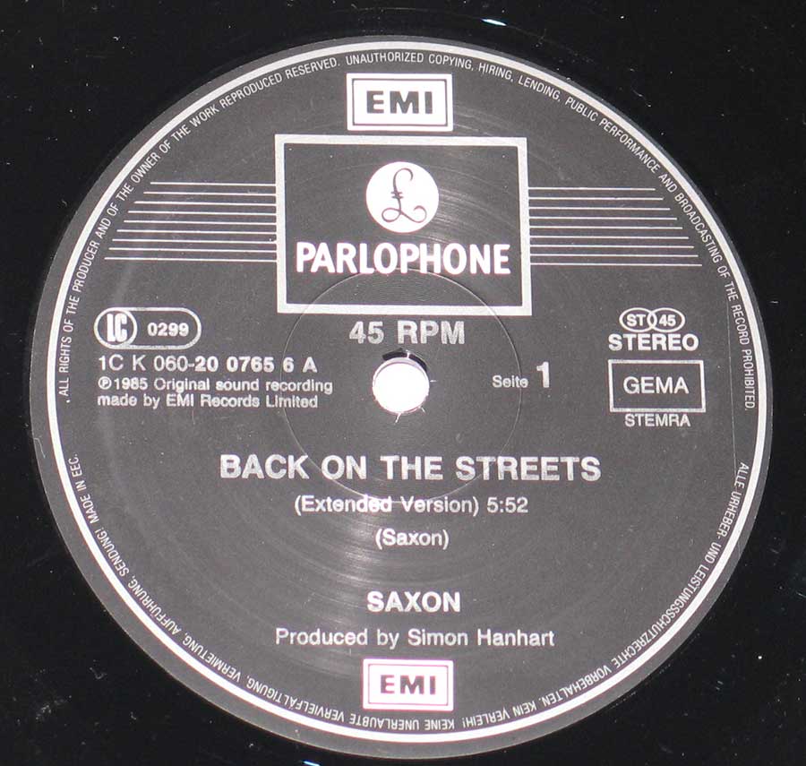 SAXON - Back on the Streets (extended version) / Live Fast Die Young 12" Maxi 
 enlarged record label