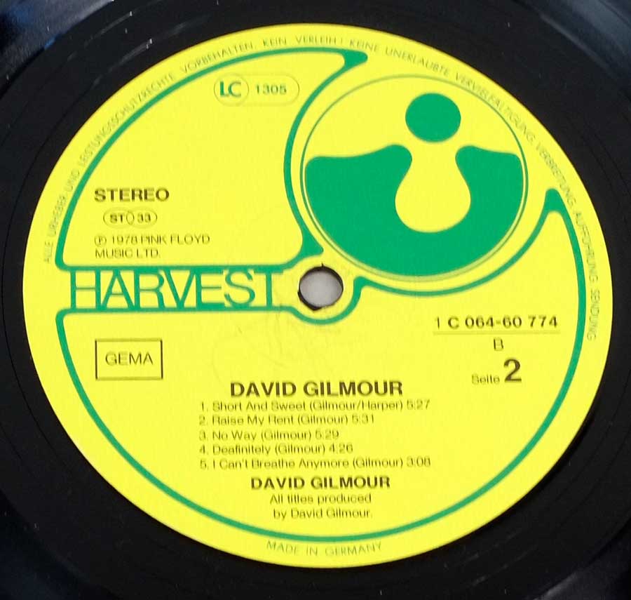 Side Two Close up of record's label DAVID GILMOUR - Self-Titled German Release Gatefold Cover 12" LP ALBUM VINYL