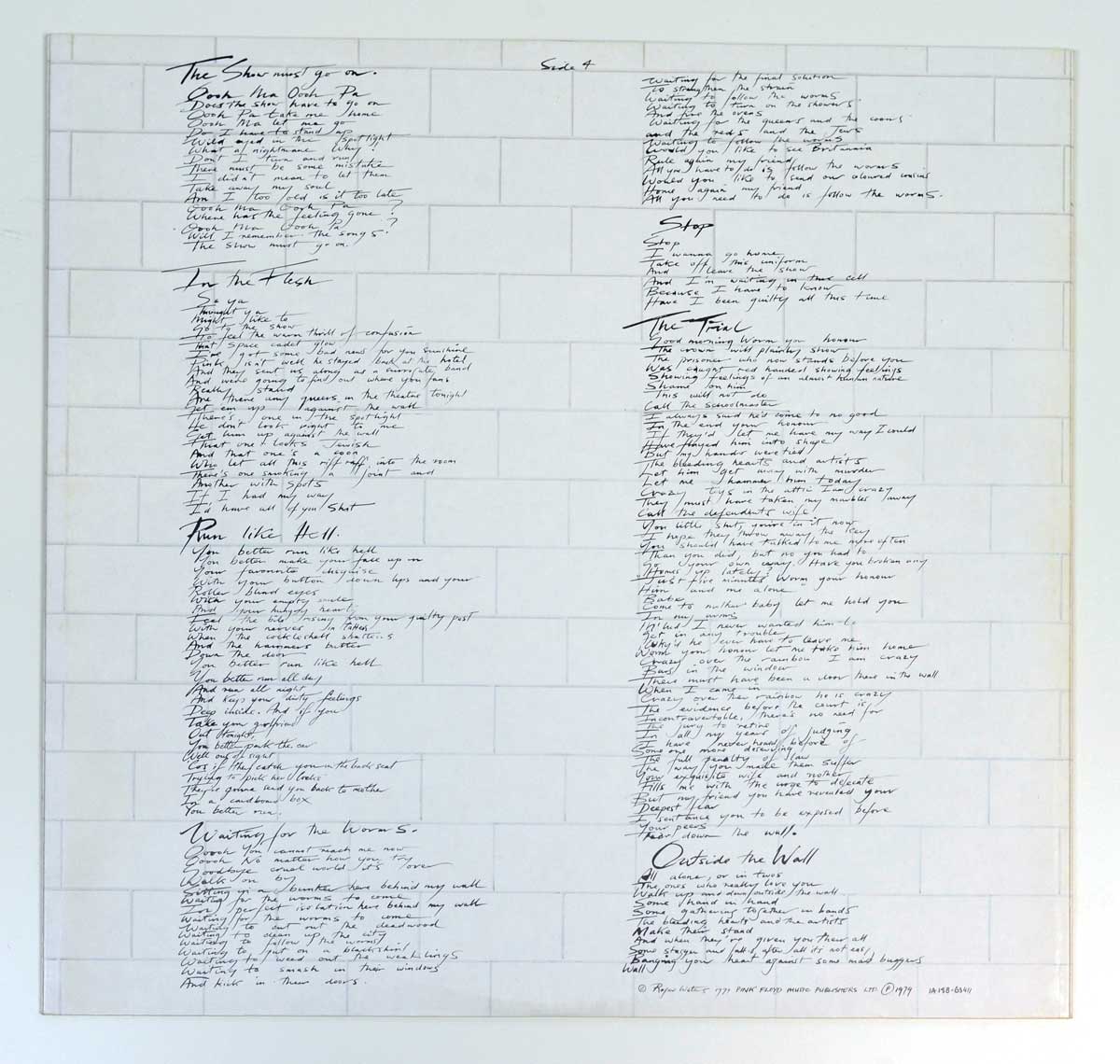 Photo of album back cover PINK FLOYD - The Wall ( The Netherlands ) 