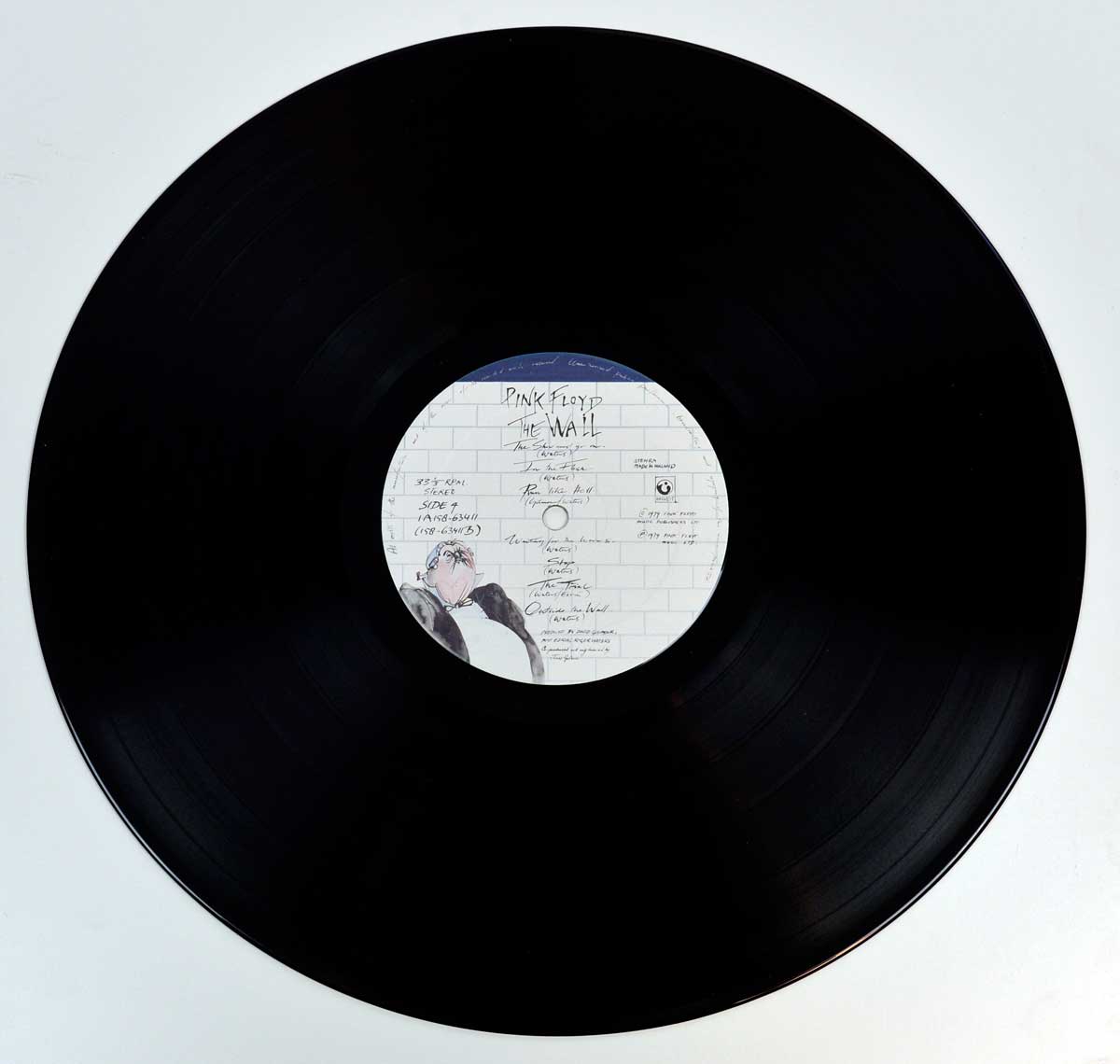Photo of record 1   of PINK FLOYD - The Wall ( The Netherlands ) 