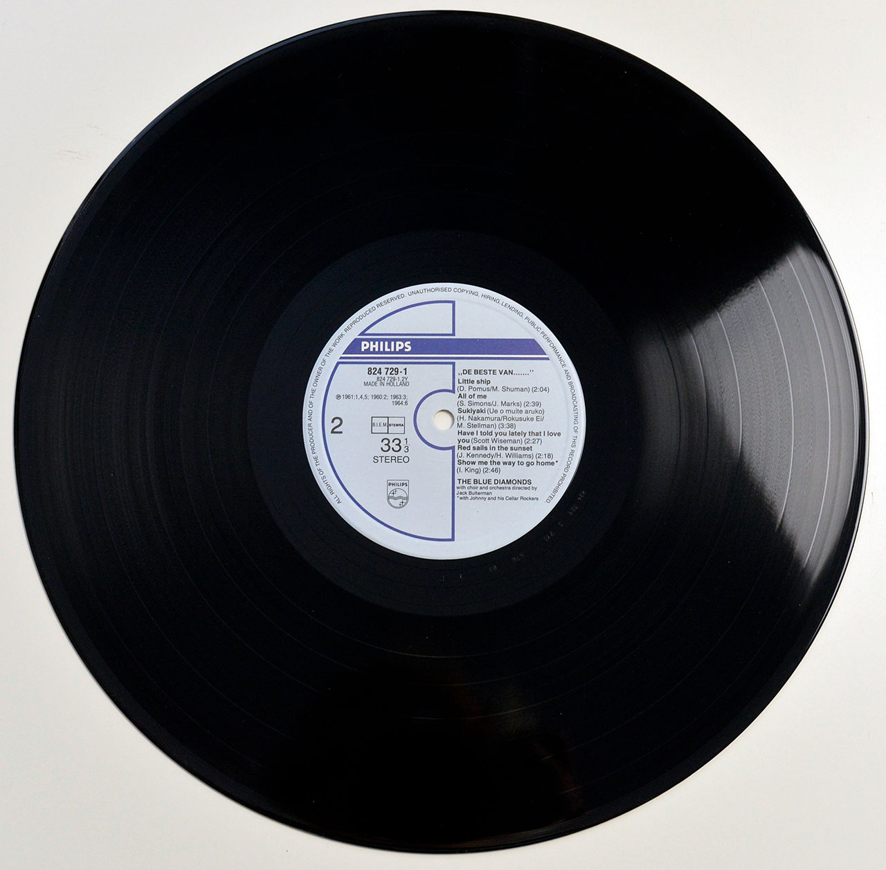High Resolution Photo of the LP Side Two  of De Beste Van The Blue Diamonds https://vinyl-records.nl
