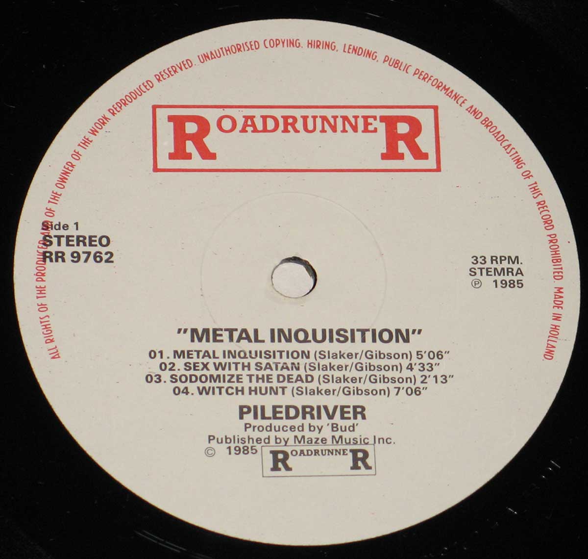 Enlarged High Resolution Photo of the Record's label PILEDRiVER - Metal Inquisition https://vinyl-records.nl