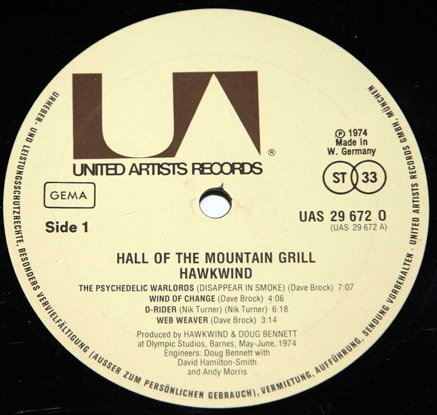Close up of record's label HAWKWIND - Hall Of The Mountain Grill German Release 12" Vinyl LP Album Side One