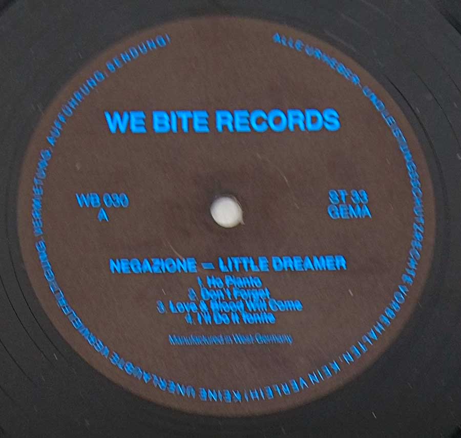 Close up of record's label NEGAZIONE - Little Dreamer 12" LP Vinyl Album Side One
