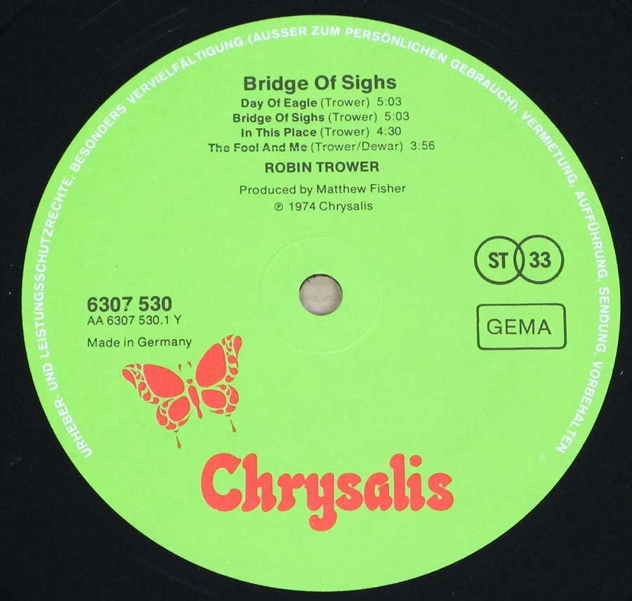 Close up of record's label ROBIN TROWER - Bridge of Sighs 12" Vinyl LP Album Side One