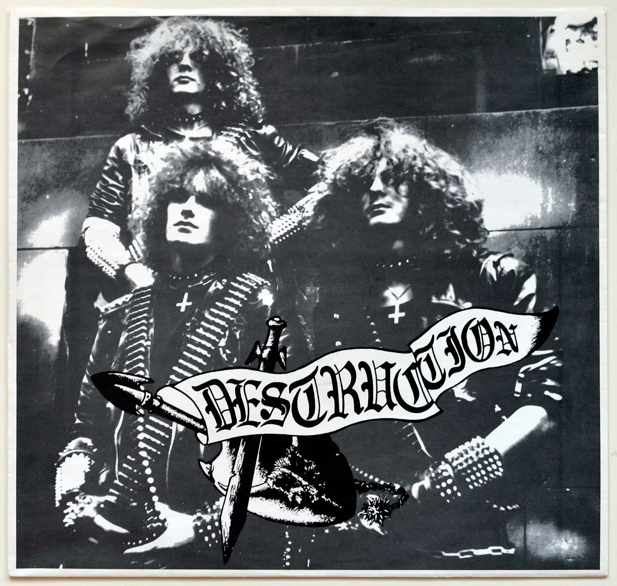 High Resolution Photo #12 Destruction - Sentence of Death https://vinyl-records.nl 